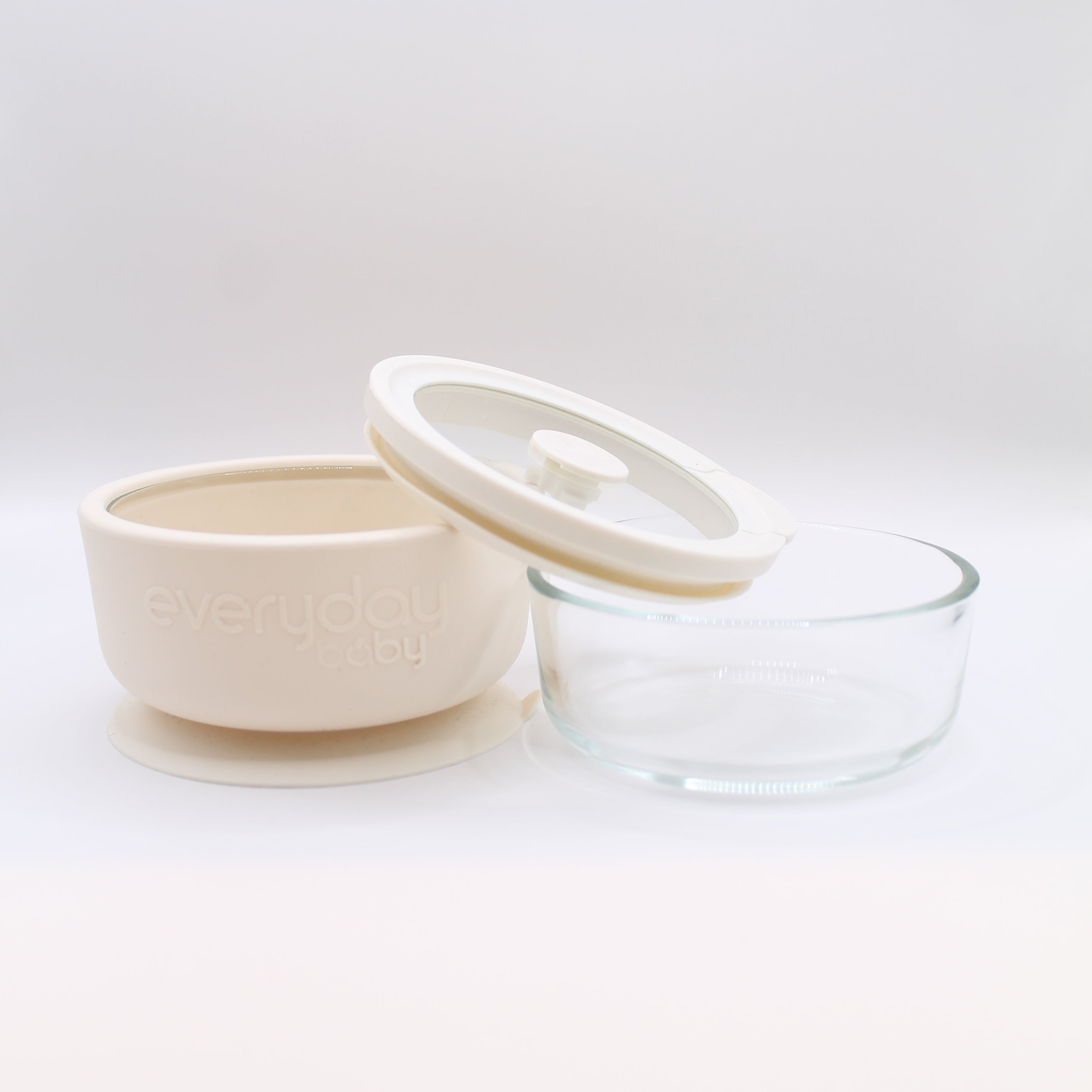 Glass baby bowls with silicone protection, suction cup, and lid – set