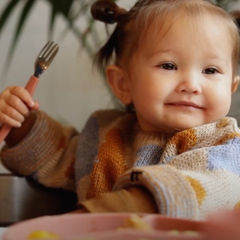Children's cutlery in stainless steel and silicone